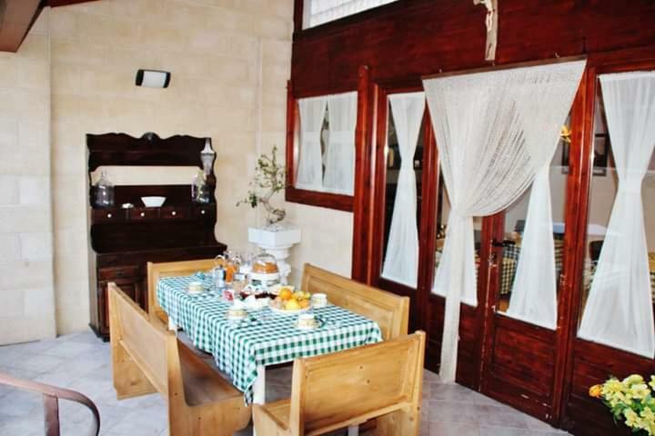 Hotel The Holiday House Santeramo in Colle Zewnętrze zdjęcie